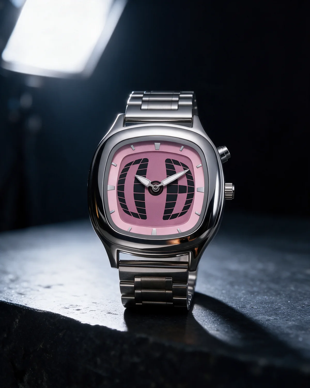 ORBIS Millenium Blush — Ansicht Kampagne. Rosé-Zifferblatt · Schwarzer Orb.